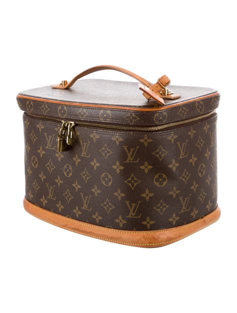 beauty louis vuitton maschio|Designer Makeup Bag, Cosmetic Pouch in Monogram .